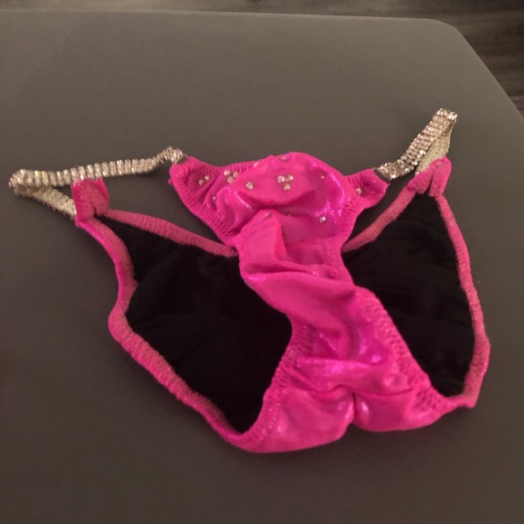 Pink  beauty contest bikini - Picture 2 of 2